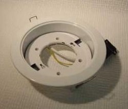 Точечный светильник Ecola белый (FW70R6ECB)