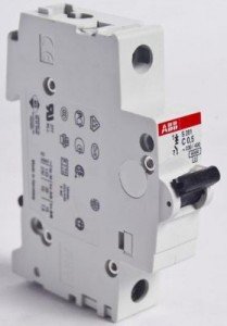 Автоматический выключатель 1P 10А С S201 6кА (STOS201C10)