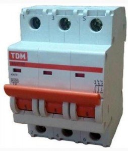 Автоматический выключатель TDM ВА47-29 3P 2А 4,5кА х-ка С  
